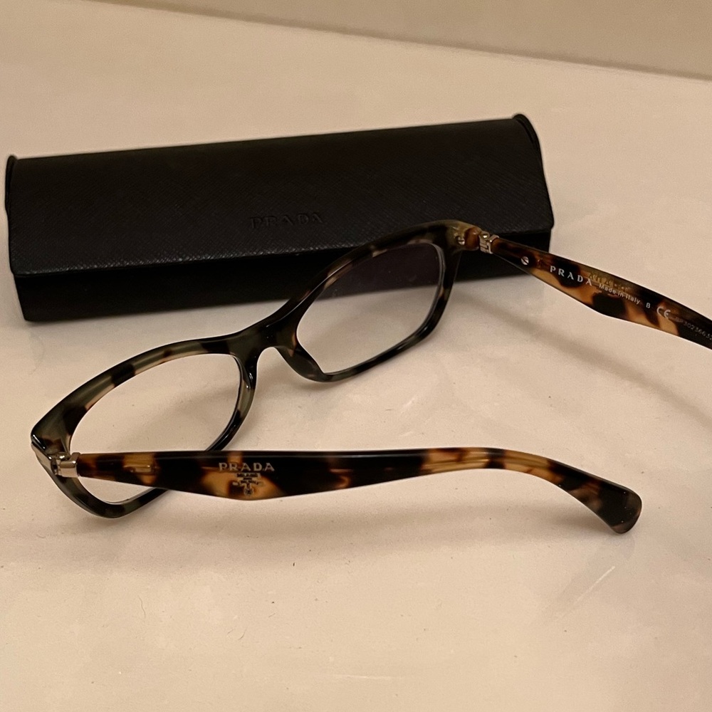 Prada cat eye glasses - Picture 2 of 4